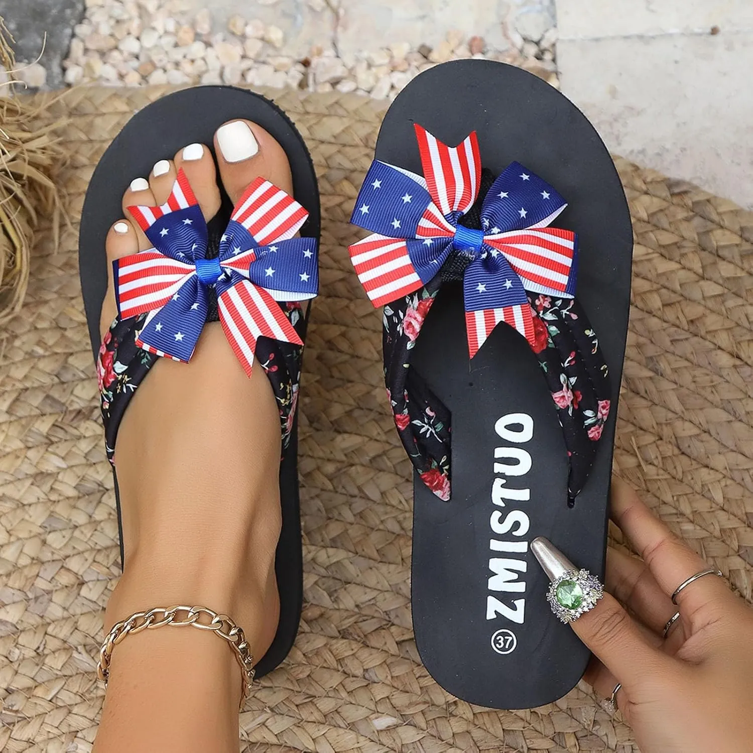 Flip Flops for Women American Flag Bow Knot Patriotic Shoes Summer Beach Yoga Mat Sole Arch Support Thong Sandals