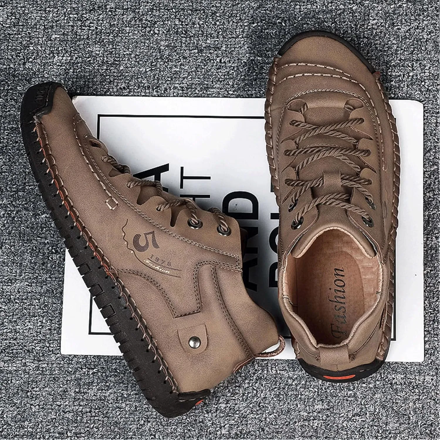 Mens Casual Leather Shoes Ankle Chukka Boots Slip On Lightweight Loafers Mid top Outdoor Lace Up Walking Driving Shoes